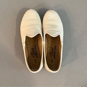 Women's Baja Sabah Size 36